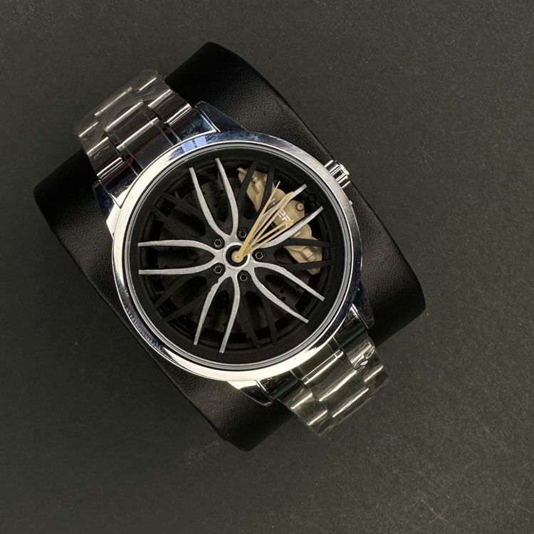 رینگی ثابت مردانه رنگ نقره ای با عقربه کرمی، استیل ضد زنگ، طراحی شیک و مدرن