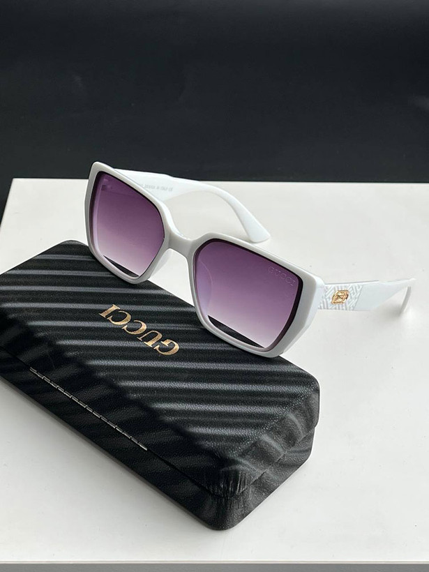 عینک آفتابی زنانه گوچی مدل آفتابپرست کد 7806 - تصویر 6