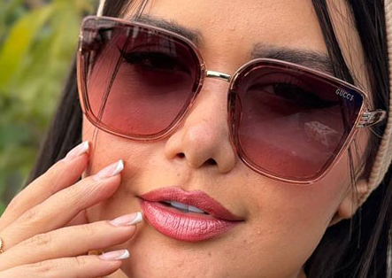 عینک آفتابی زنانه گوچی مدل ونوسا کد 89018 علیدسا - تصویر 3